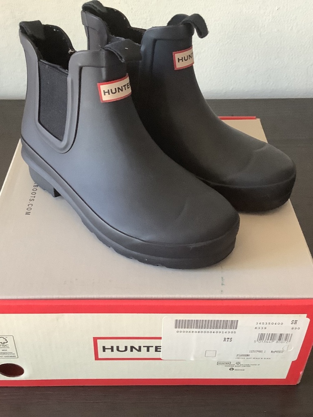 Hunter  Children’s Original Chelsea Black Size 1Boy/2Girls Waterproof Rain Boot